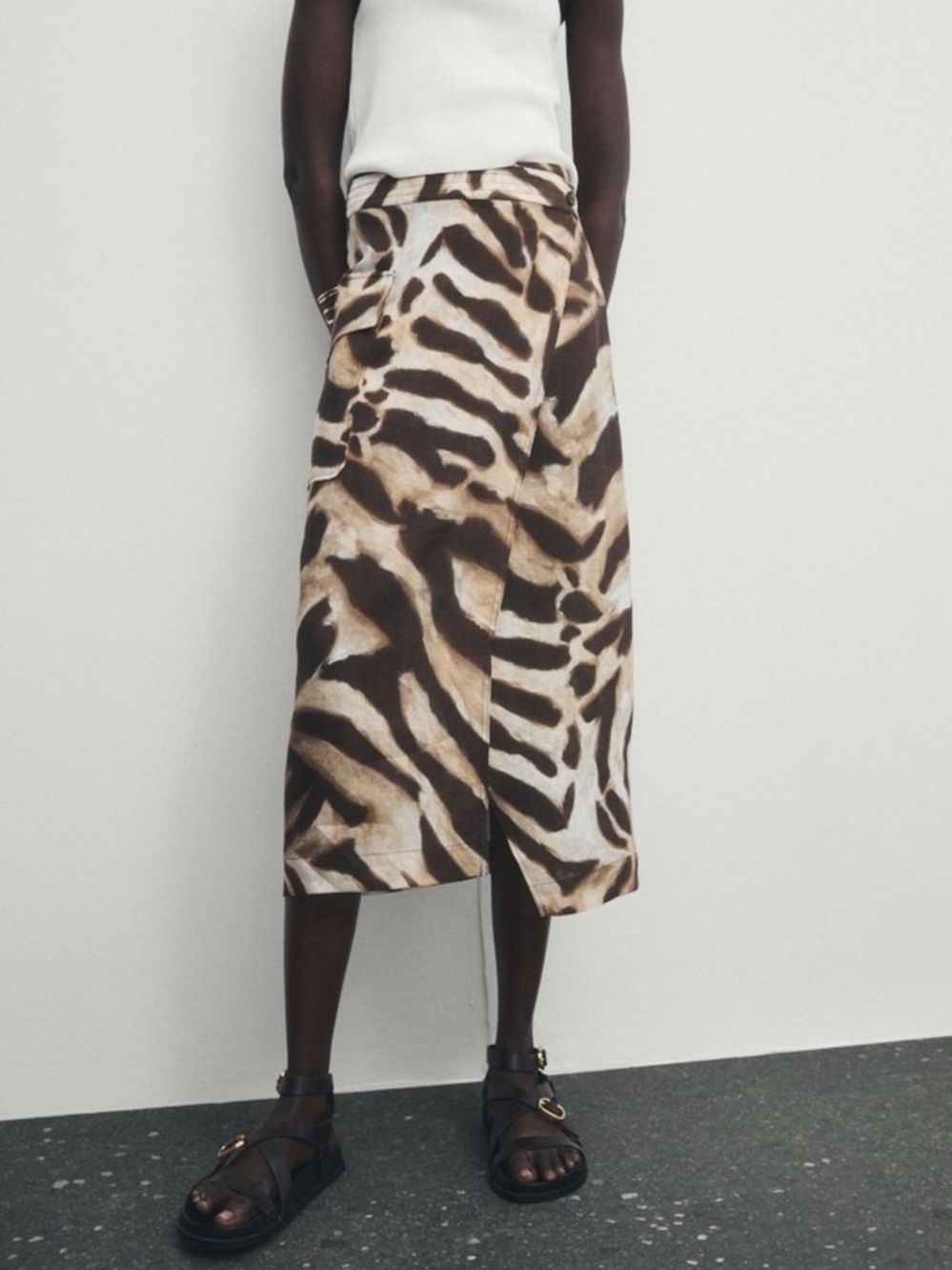 Massimo Dutti 100% linen animal print skirt